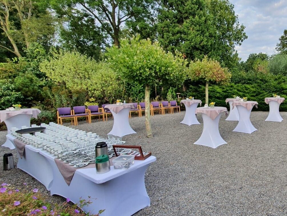 fe533733-e1fe-426c-9e10-b8a9ffd02585